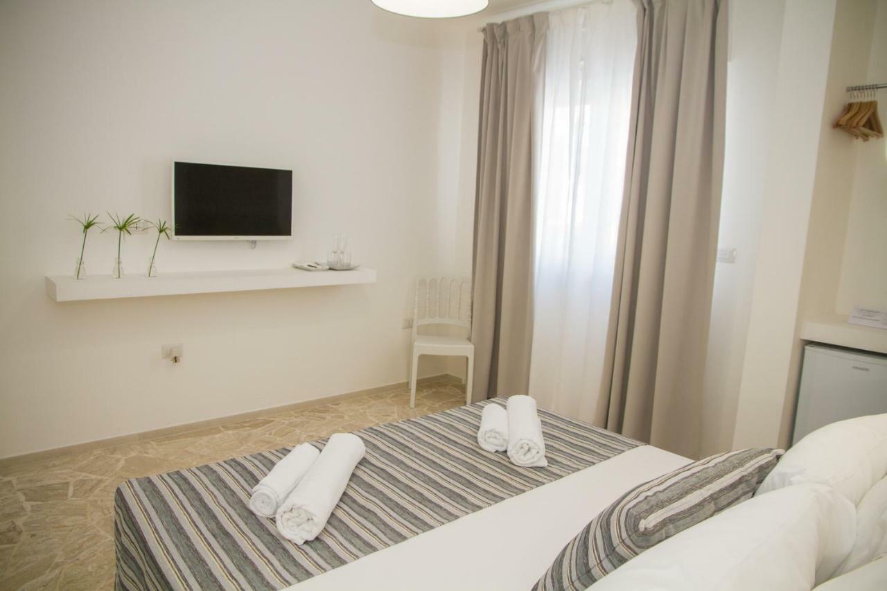 Dimora Ausentum B&B Торре-Сан-Джованни-Удженто Экстерьер фото