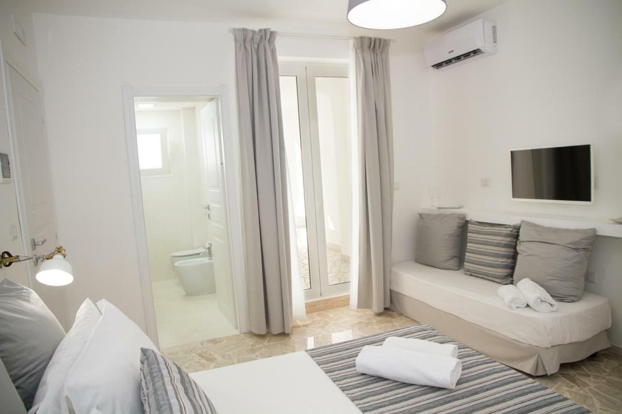 Dimora Ausentum B&B Торре-Сан-Джованни-Удженто Экстерьер фото